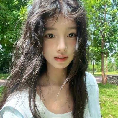 那女孩真帅