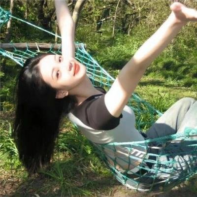 当扎卡里比弗来到小镇